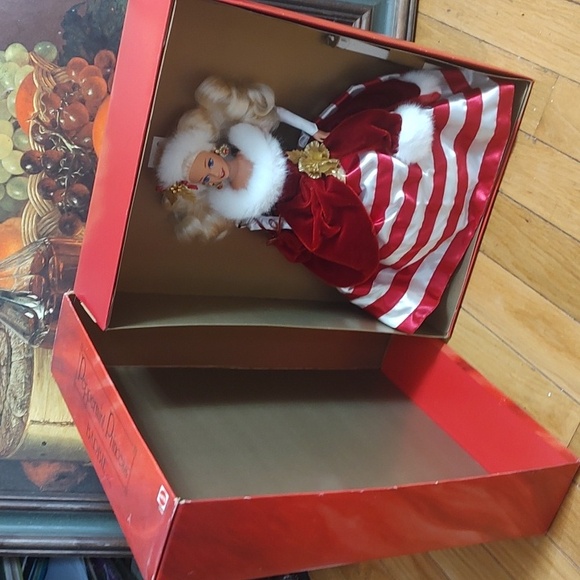 FAQ SChWARTZ Other - Peppermint Princess Barbie